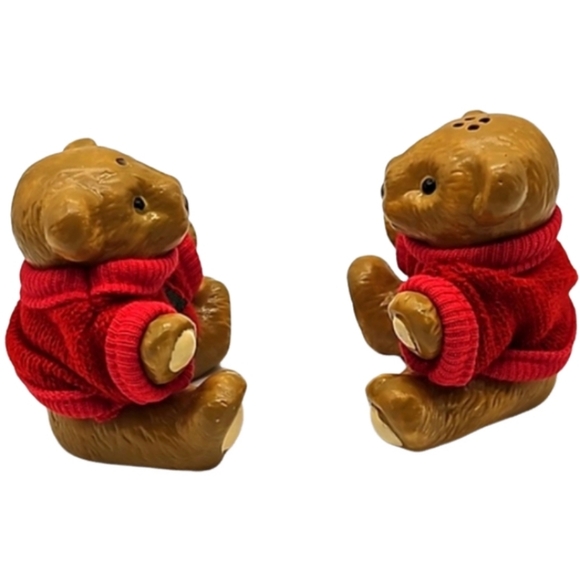 Teddy Bear Pair in Red Holiday Sweaters salt & pepper shakers with stoppers - Picture 4 of 8